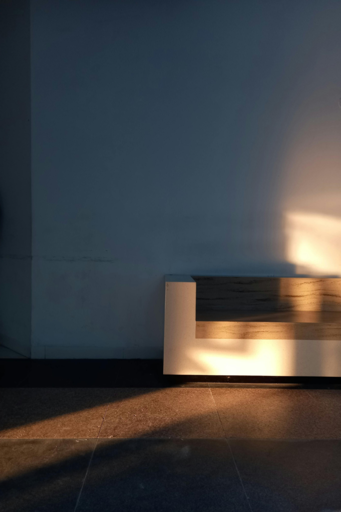 The Cold Corner of the Floor farwa (1000 x 1500 px)